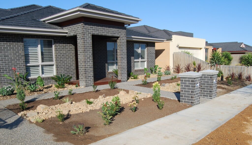 Caroline Sprng New Garden Ajustralian Dry river (45)-min